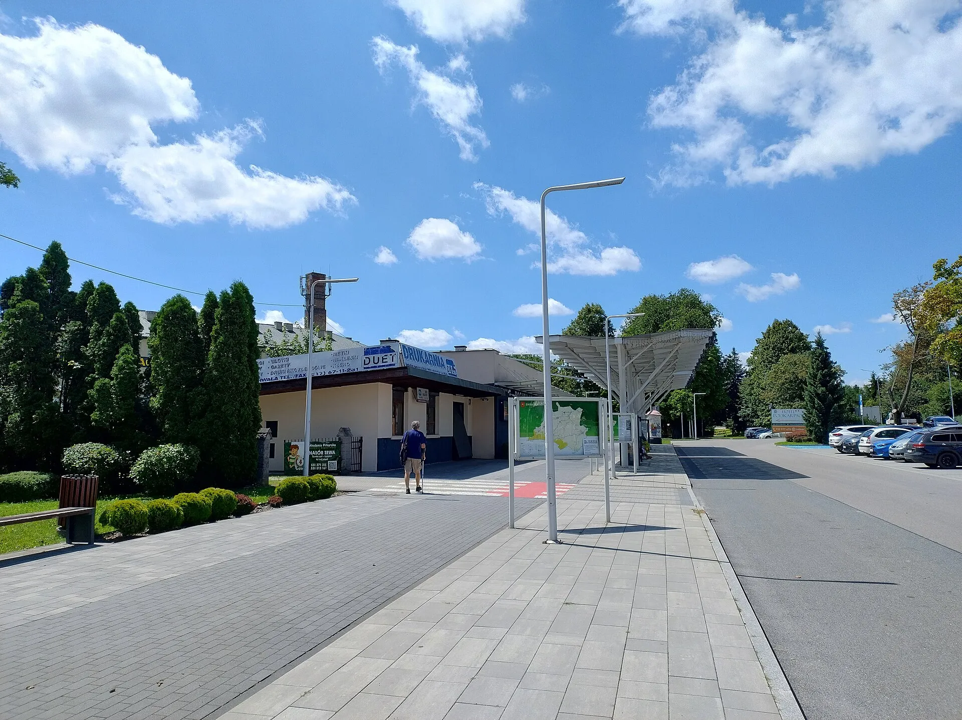Dworzec autobusowy przy ulicy Suszyckich w Boguchwale w 2025 roku